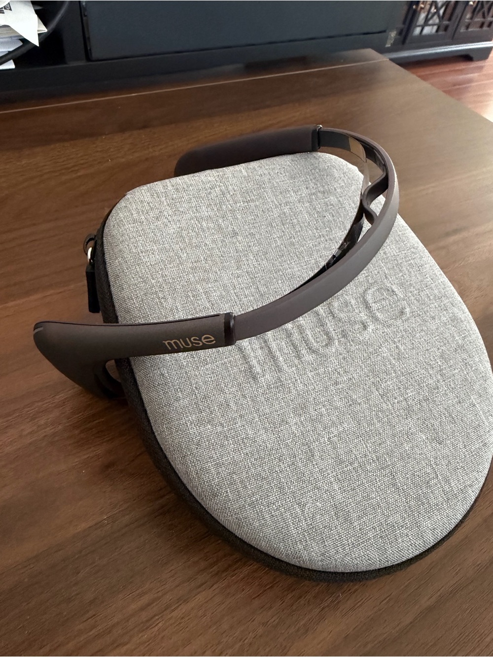 Muse 2 biofeedback meditation tracker neurofeedback headband wearable case